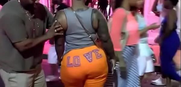  BIG BUTT   SMALL WAIST in New Orleans by CameraManATL - YouTube